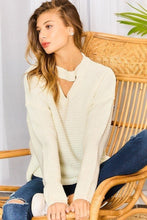 Load image into Gallery viewer, Chocker Neck Oversize Sweater

