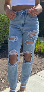Loose Straight Ripped Jeans